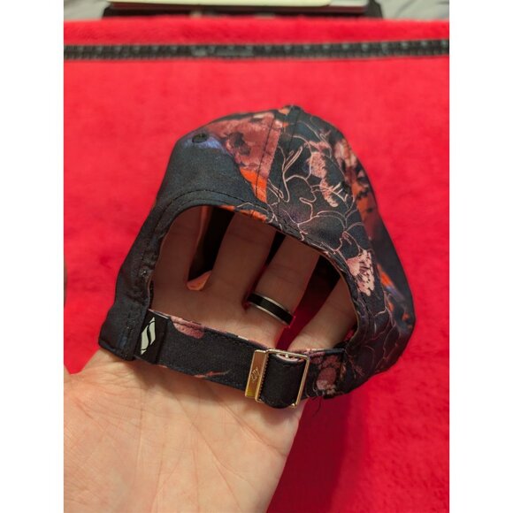 Skechers Floral Baseball Cap Hat Black Red Mauve Adjustable Performance Women's - Picture 4 of 8